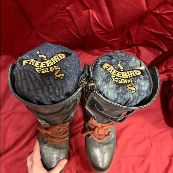 Women’s FreeBird mid calf western style leather boots - Picture 8 of 9